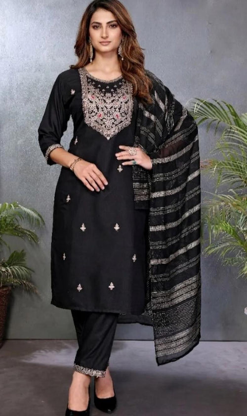 Black Embroidered Kurta Pant Set with Woven Striped Dupatta