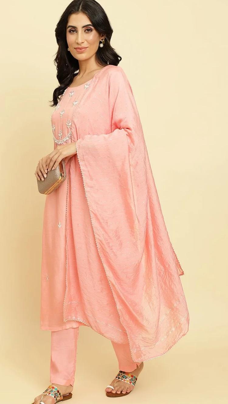 Blush Pink Embroidered Kurta Pant Set with Embellished Dupatta